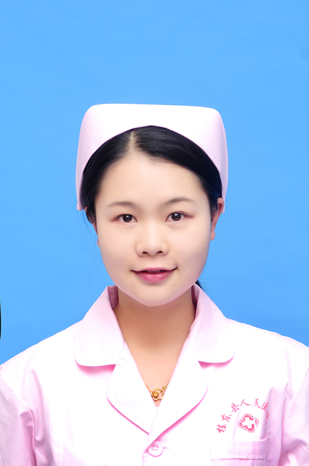 张宇晴  护士