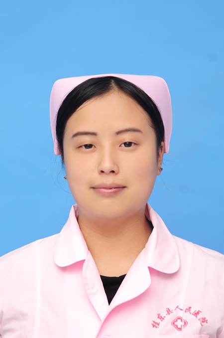 张智弦  护士