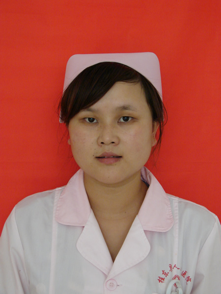邓江帆  护师