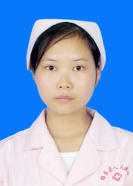 李英男 护士
